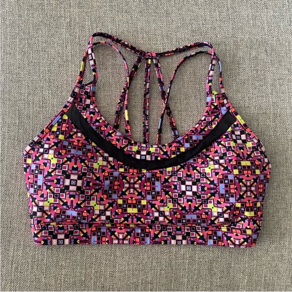 Victorias Secret Sport Caged Multi Color Women’s Sports Bra✨